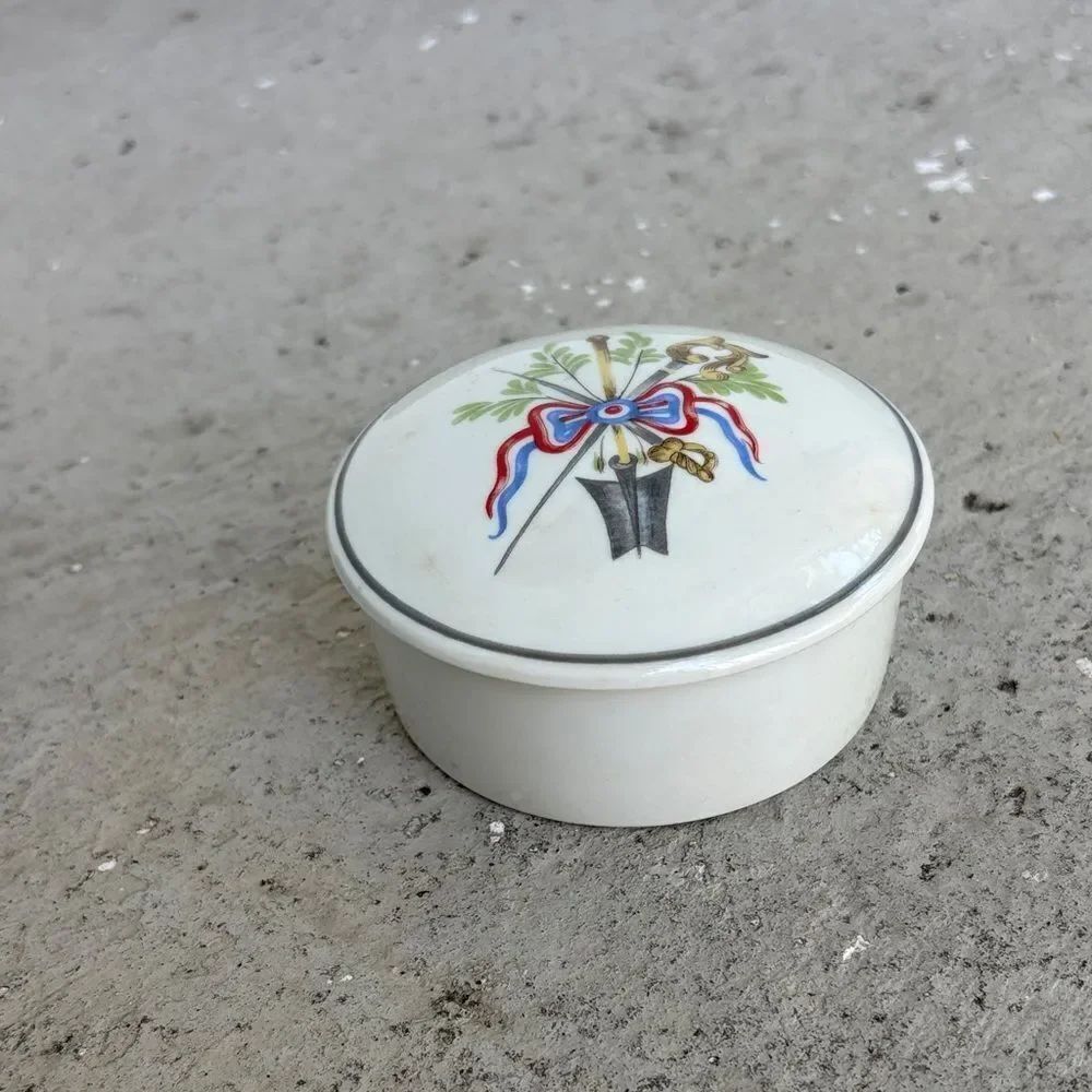 Vintage Limoges commemorative trinket box